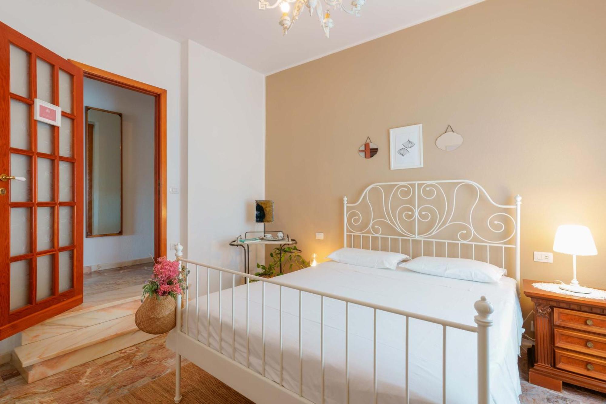 Bed and breakfast Bb 1987 Pula Extérieur photo