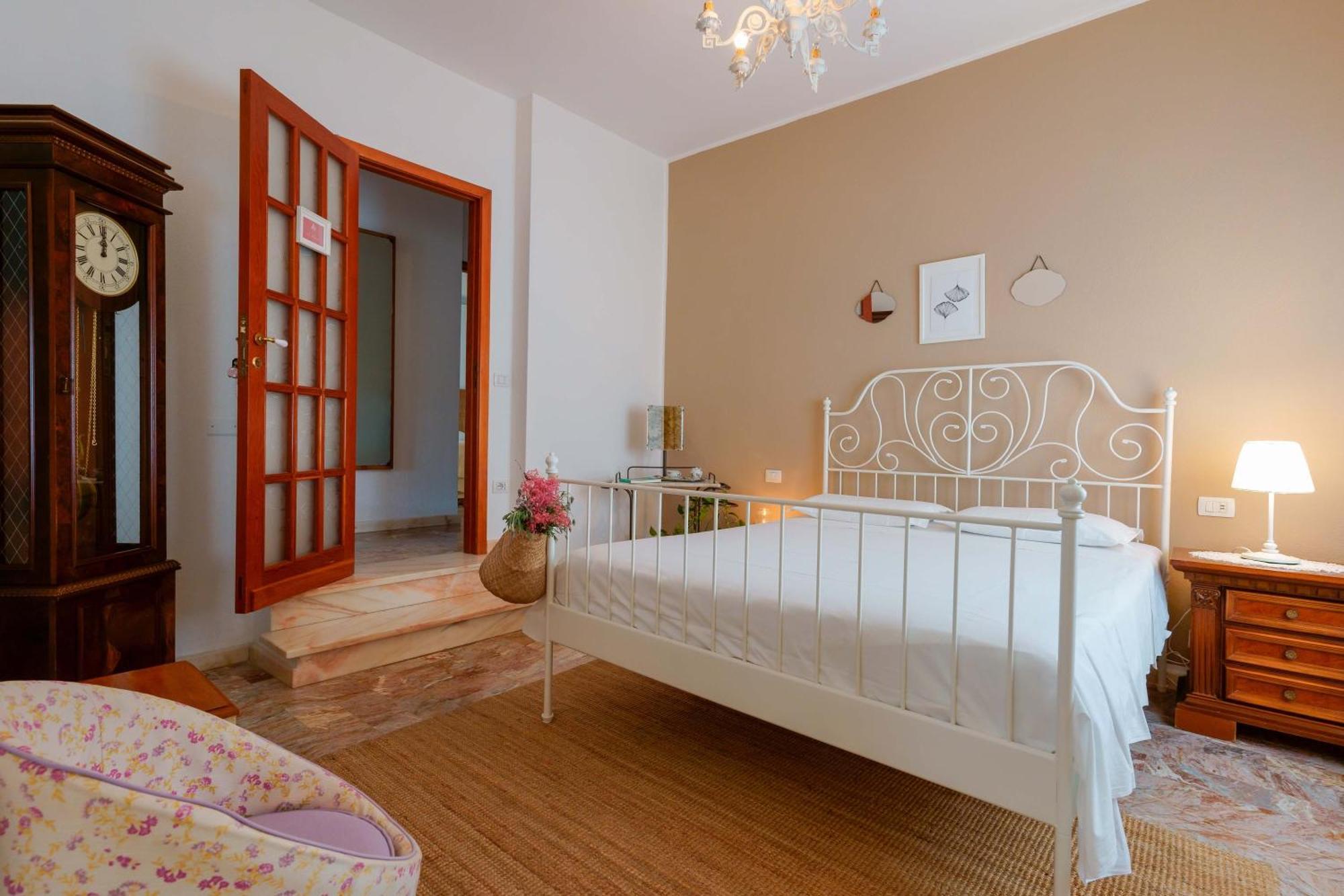 Bed and breakfast Bb 1987 Pula Extérieur photo