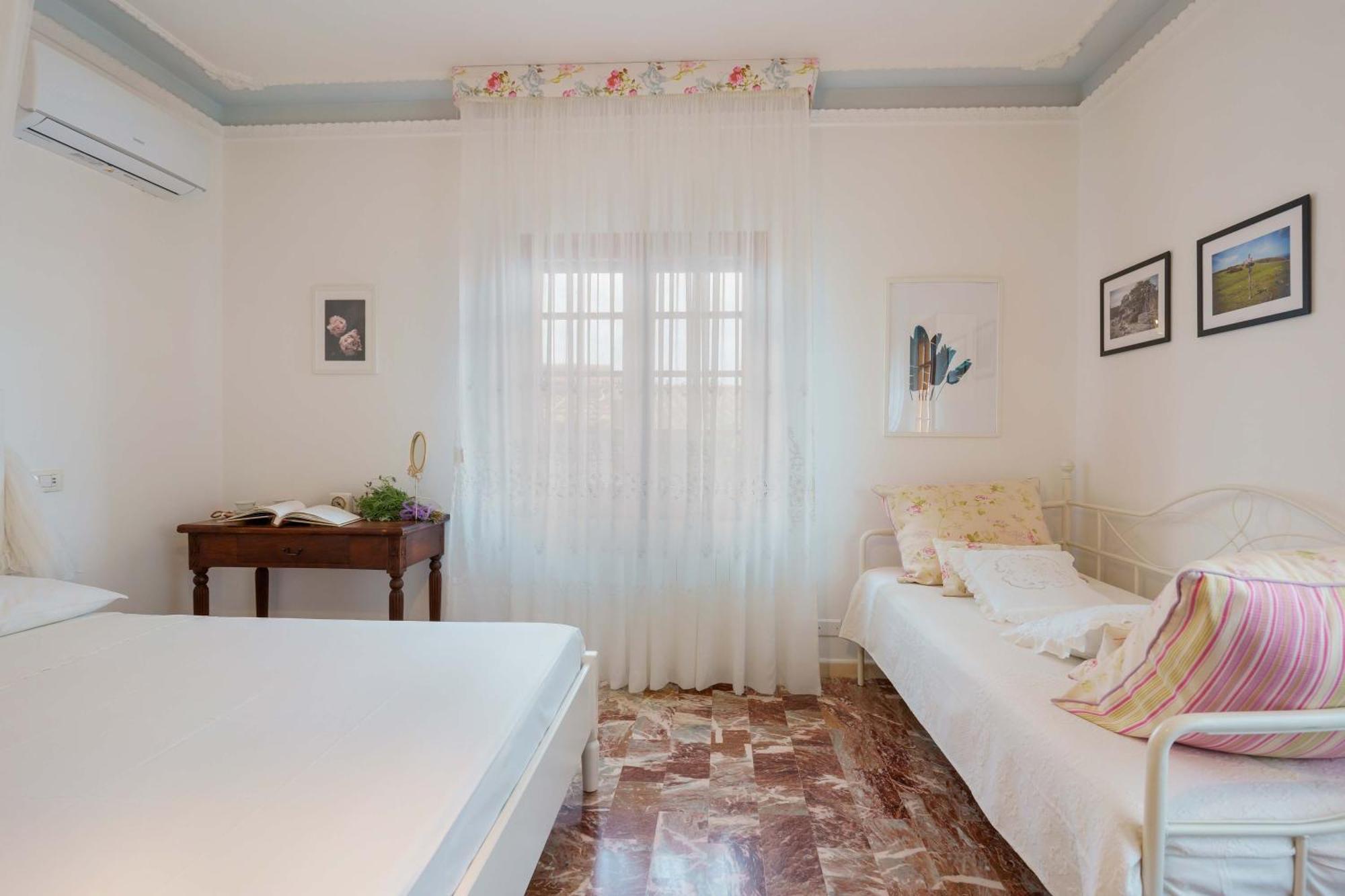 Bed and breakfast Bb 1987 Pula Extérieur photo